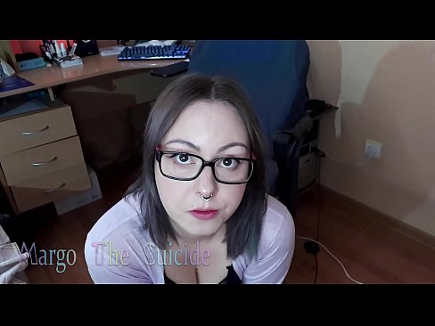 ❤️ Gabar Kacsan Oo Muraayad Leh Oo Kaamirada Si Qoto Dheer Ugu Nuugaysa Dildo ❤️ Galmo ❌❤